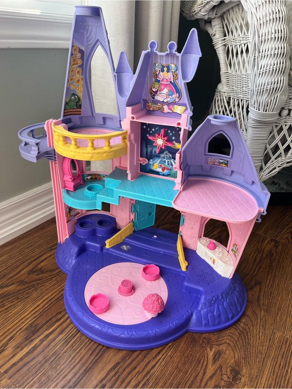 Fisher-Price Disney princess songs palace talkers Castle Playset little people - Picture 4 of 5